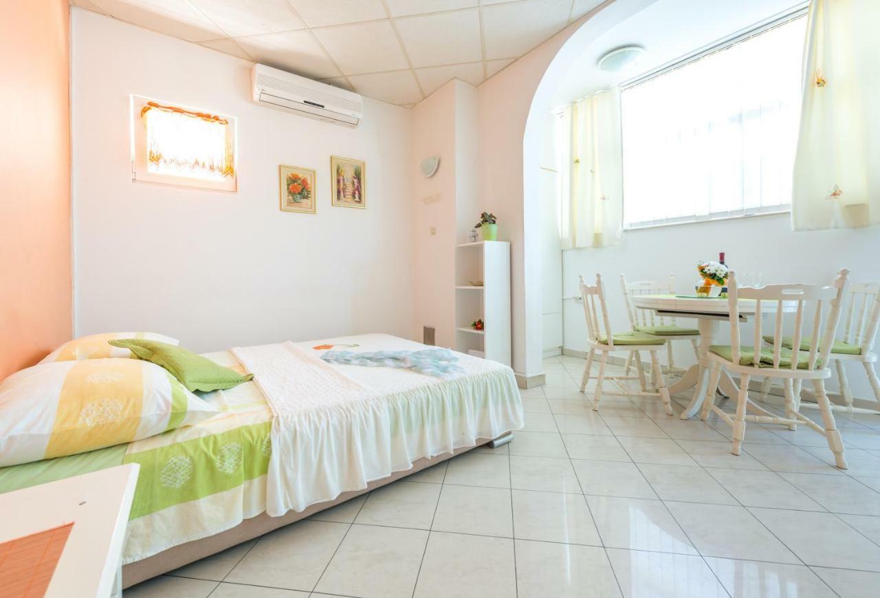 Cute & Cozy Studio ดูบรอฟนิก ภายนอก รูปภาพ